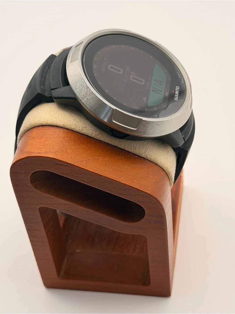 Suunto D5, Charger Included, Tested, Silver and Black, Smartwatch